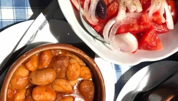 Ayanis Bistro - Podari