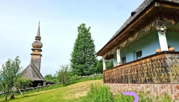Biserica de lemn „Nașterea Maicii Domnului” din Lăschia - Lăschia