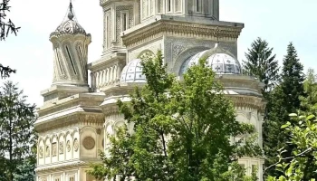 Curtea de arges - Curtea De Argeș 115300