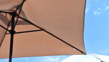 Hangar Pub & Pool - Baldovinești