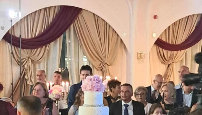 Arrogance Ballroom -  Cum Să Ajungi Acolo - Dj643