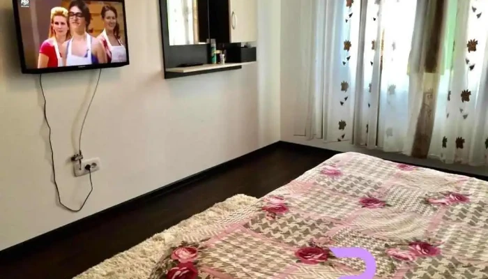 Bella House - Roșu 077042