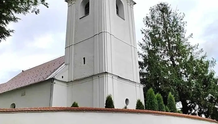 Biserica Romano -  Catolica Fortificata Misentea Biserica - Misentea