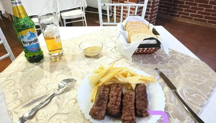 Cabana Cerbu Valea Minisului Mancaruribauturi - Bozovici