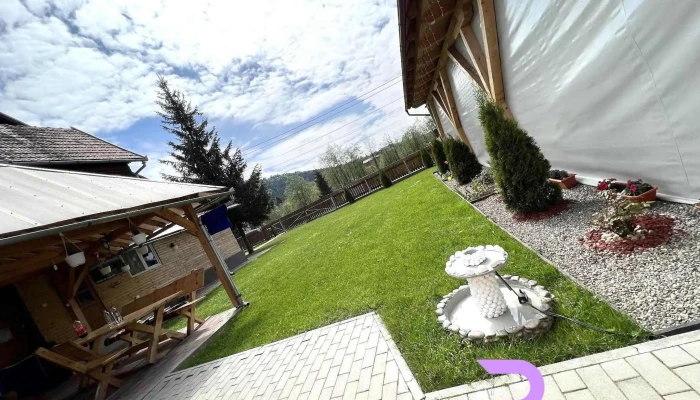 Cabana Comandau De La Vizitatori - Comandău