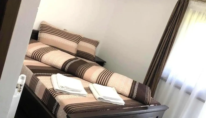 Cabana Iancu Iriptions -  De La Proprietar - Jina