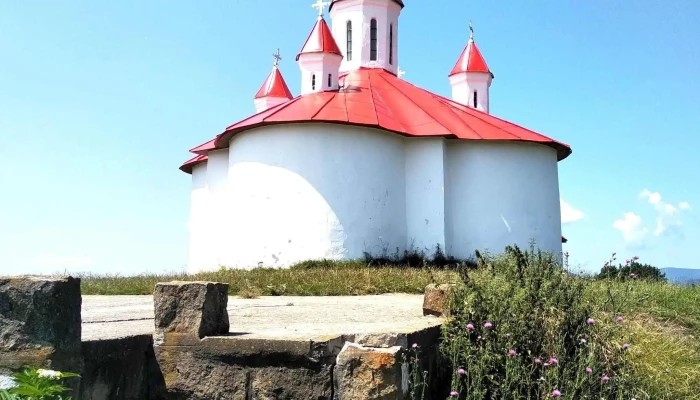 Capela Sfantul Stefan Din Sanzieni Instagram - Romania