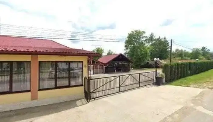 Casa Tineretului Plopis Street View Si 360deg - Plopiș