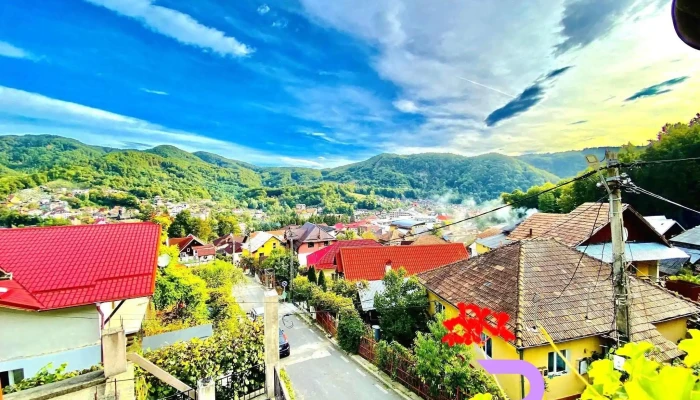 Cazare Baile Olanesti -    Casa Olanesti De La Vizitatori - Băile Olănești