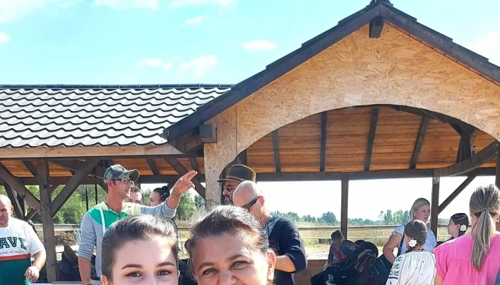 Centrul Hipic Epona Horse Land -  Program - Bobiceşti