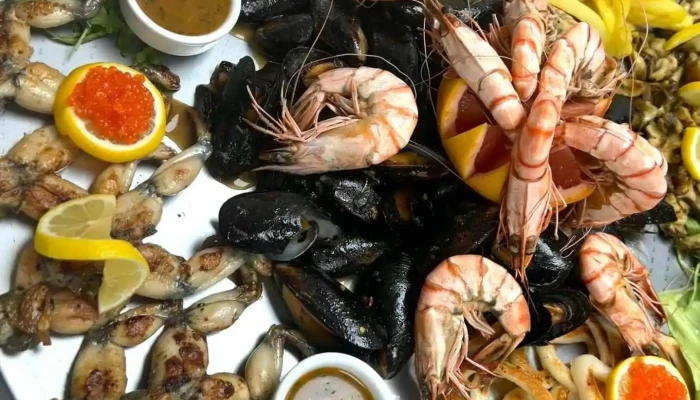 Cherhana Puius Restaurant Videoclipuri - Mangalia