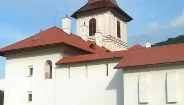 Comuna Lisa -  Videoclipuri - Romania