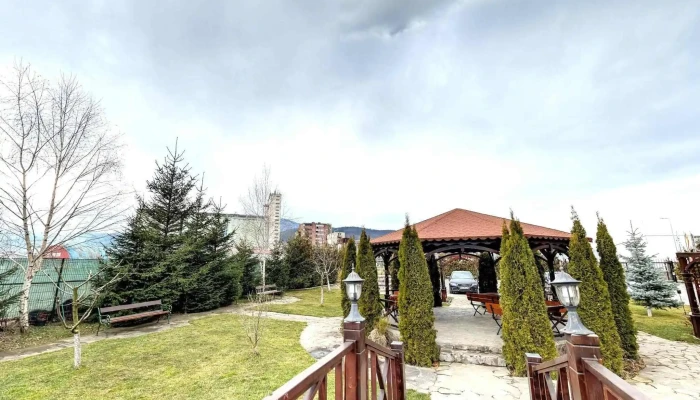 Conacul Lu Bebe Street View Si 360deg - Codlea