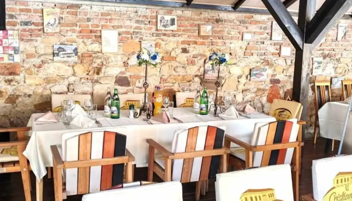 Cristian Inn -  Mancaruribauturi - Cristian