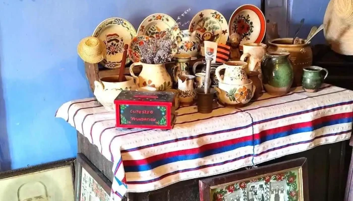 Csipkeszeg Bed Breakfast Tanchaz And Museum Sicszek Romania Mancaruribauturi - Sic
