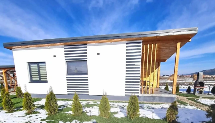 F A N Bungalow Zonă - Brașov