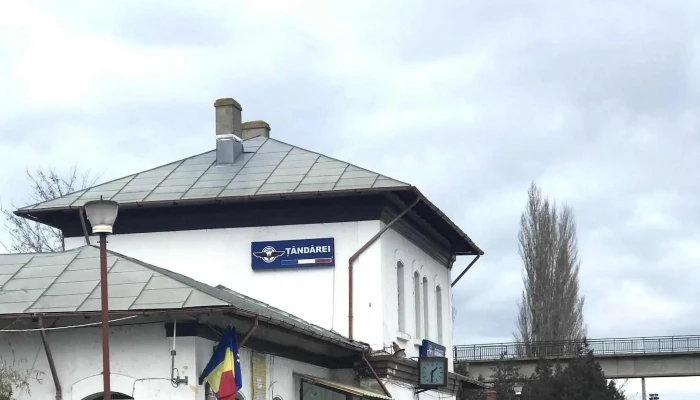 Gara Tandarei -  Instagram - Țăndărei