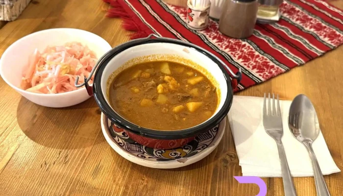Hanu Paprika -  Menudo - Ozun