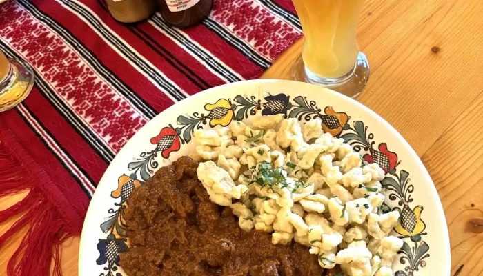 Hanu Paprika Poiana Brasov -  Mancaruribauturi - Brașov