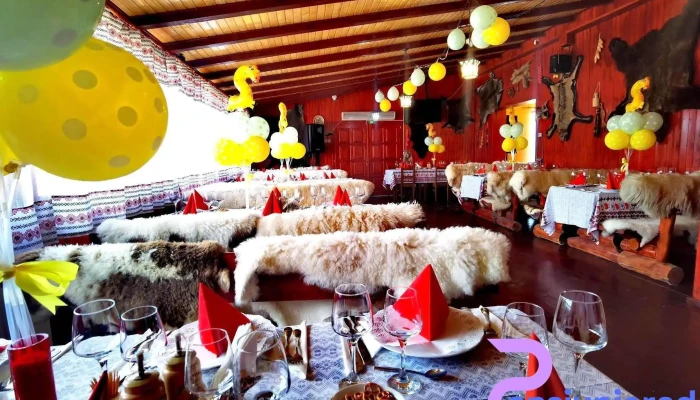 Hanul Din Izvor -  Atmosfera - Tărlungeni