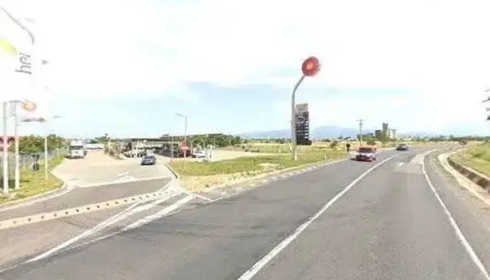 Hanul Lu Maciuca Si Parcare De Tir Street View Si 360deg - Codlea