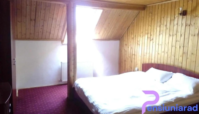 Hanul Lupilor Wolves Inn Camere - Râșnov