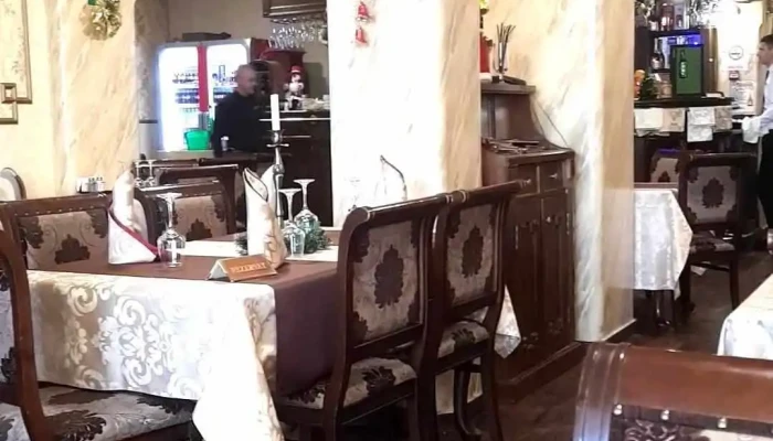 Hotel Central -  De La Vizitatori - Slobozia
