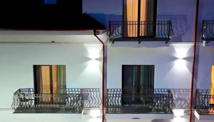 Hotel Magura Jina Exterior - Jina