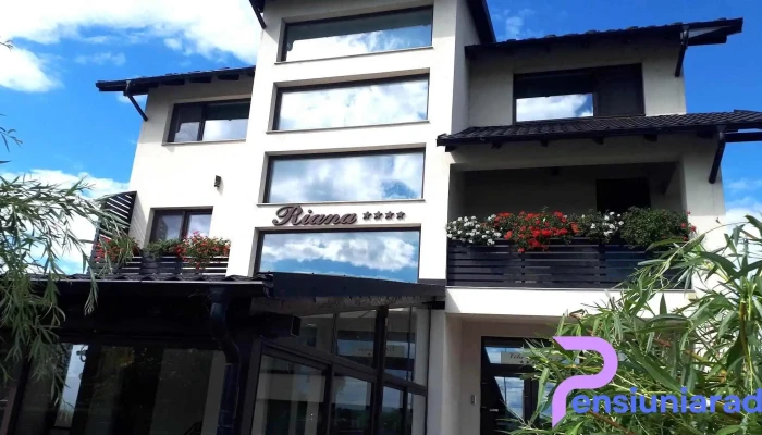 Hotel Riana -  Fotografii - Adjud