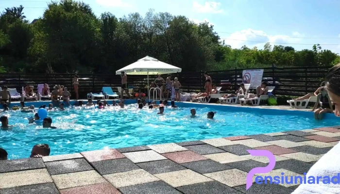 La Cabana -  Piscina - Botoșani