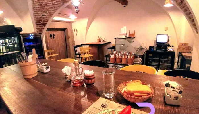 La Ceaun -    Weiss Mancaruribauturi - Brașov