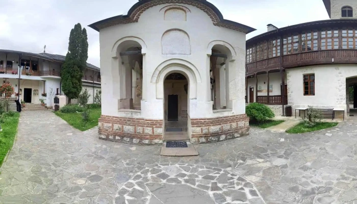 Manastirea Arnota Instagram - Bistrița