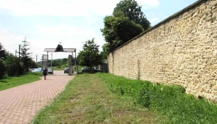 Manastirea Dobrovat Unde - Dobrovăț