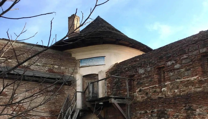 Manastirea Mera Cum Să Ajungi Acolo - Mera