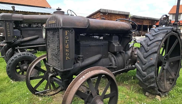 Muzeul Etnografic Haszmann Pal Scor - Cernat