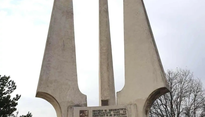 Pensiune Monument - România