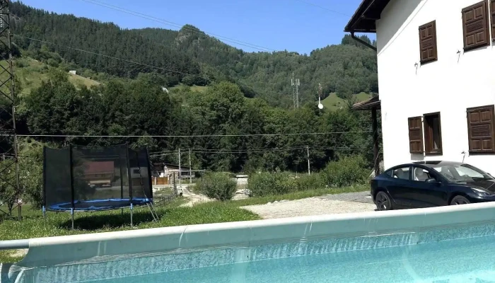 Pensiunea Valea Pinuluirau Saduluisibiu Unde - Râu Sadului