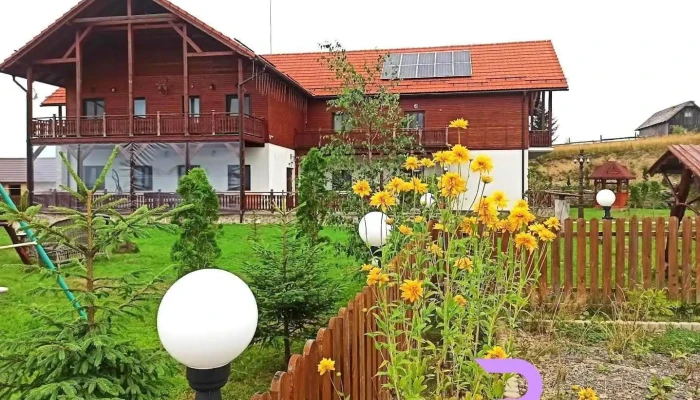 Pensiunea Zana Muntilor - Piatra Fântânele