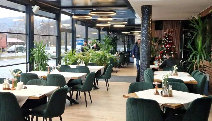 Perla Restaurant Pensiune   E60 Ciucea Prețuri - Ciucea