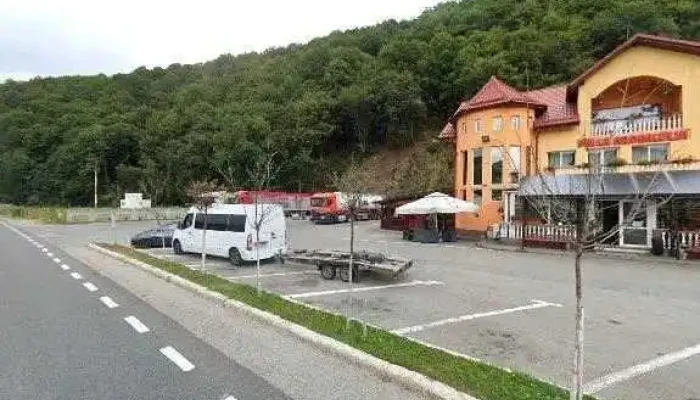 Perla Restaurant Pensiune   E60 Ciucea Street View Si 360deg - Ciucea