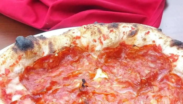 Pizzerie Antonino -    Pizza Chinteni De La Proprietar - Comuna Chinteni