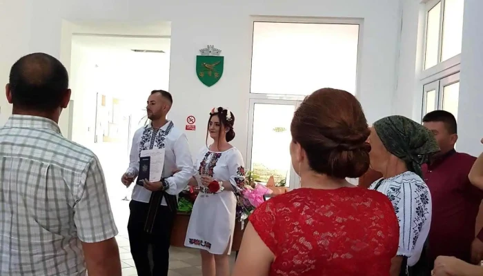 Primaria Dumbraveni Cladire - Dumbrăveni