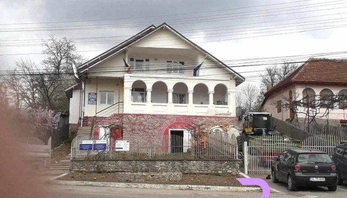 Primaria Stroesti Locație - Stroeşti