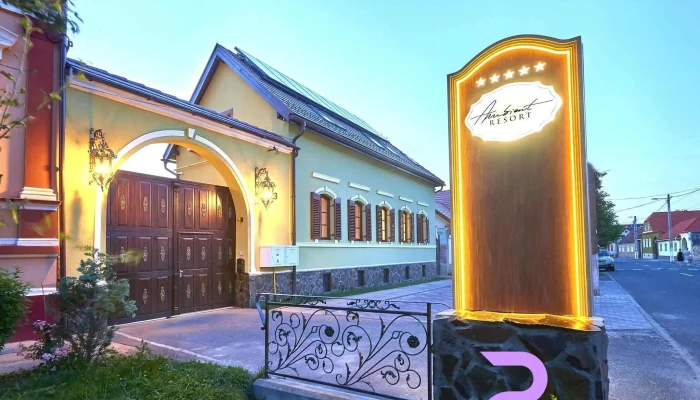 Resort Ambient -  Număr - Cristian