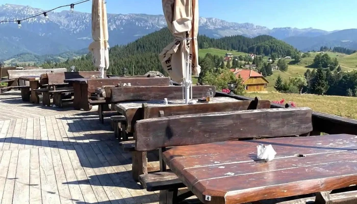 Restaurant Fundata Cheile Gradistei Atmosfera - Fundata