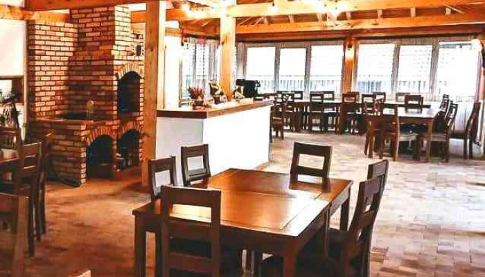 Restaurant Pastravarie Costesti -  Atmosfera - Costești