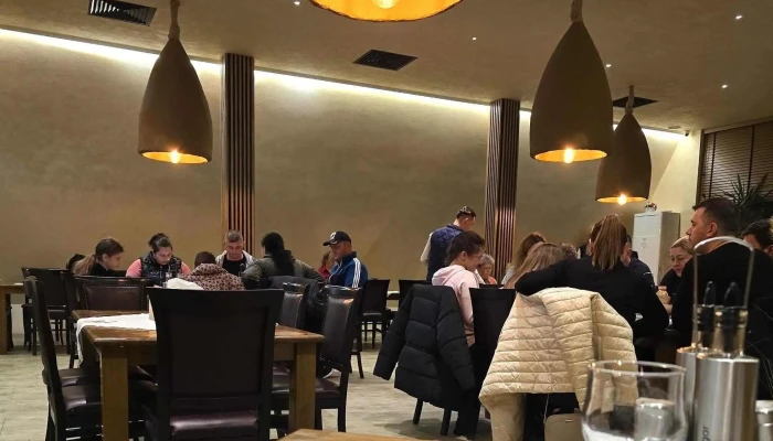 Restaurant Popasul Merei La Burlacu Aproape De Mine - Merei