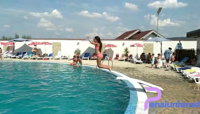 Sporting Village -  Piscina - Cleja