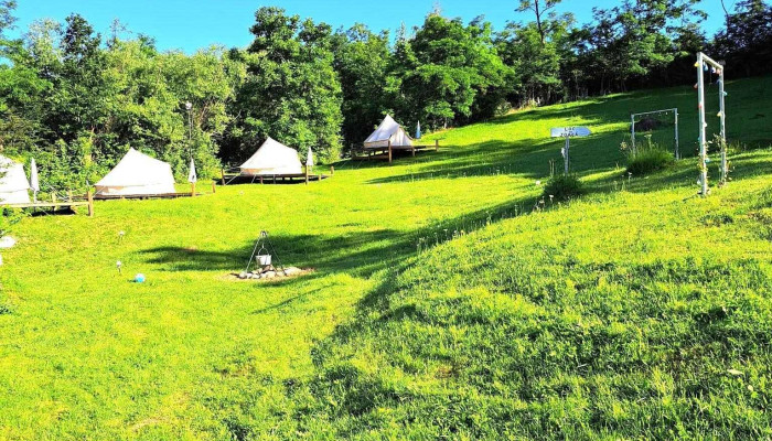 Story Glamping Polovragi -  De La Vizitatori - Racoviţa