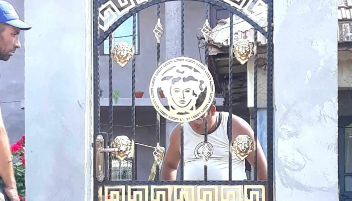 Targ Comunal Locație - Cetate